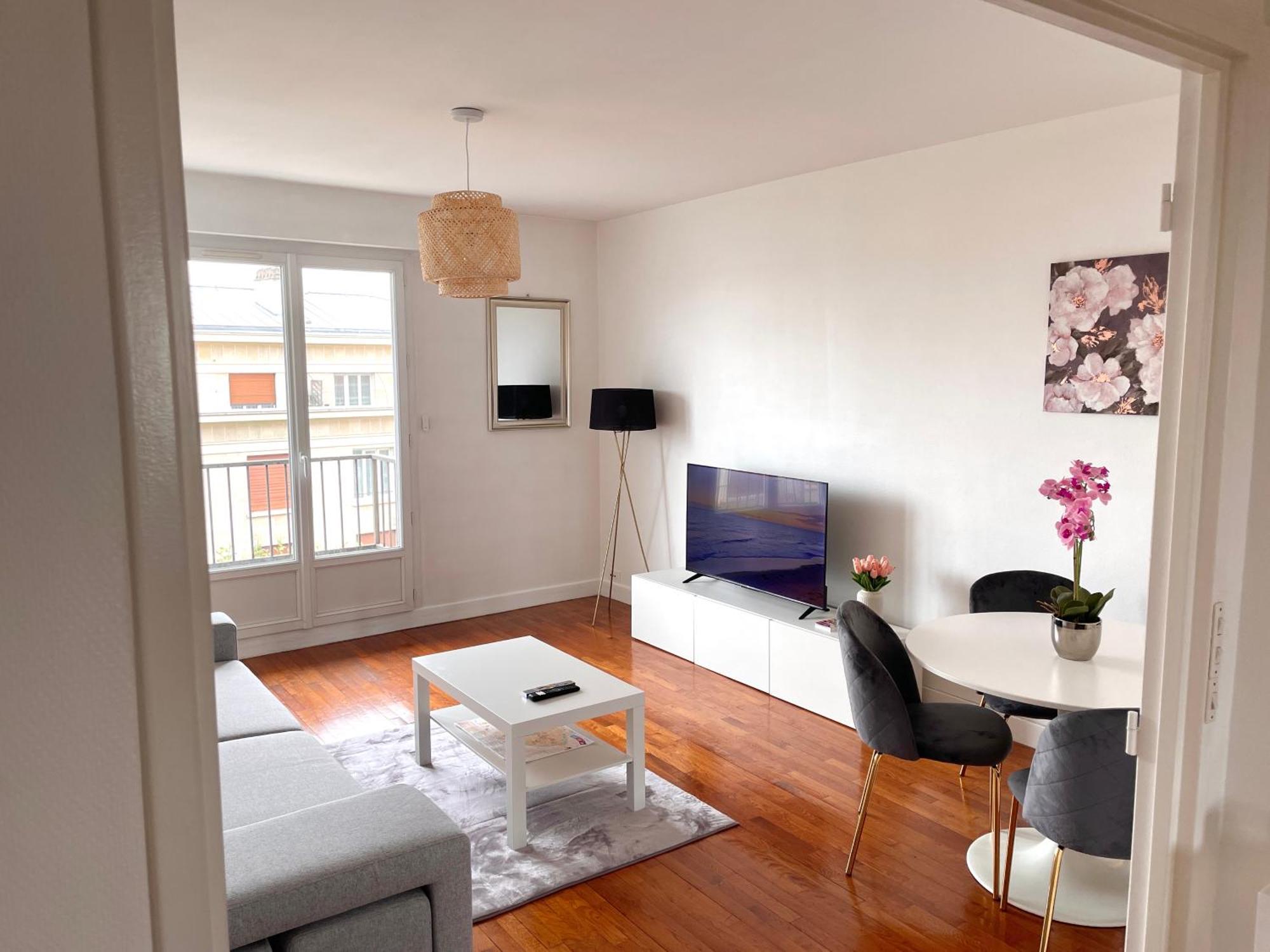 Appartement Confortable, Centre-Ville Troyes Bagian luar foto