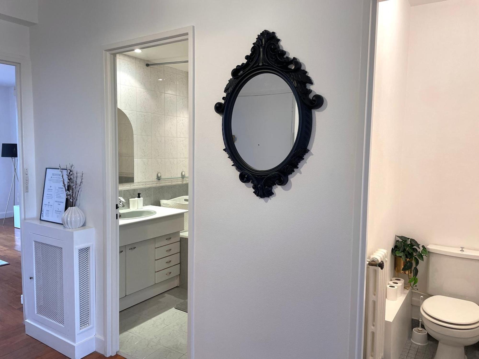 Appartement Confortable, Centre-Ville Troyes Bagian luar foto